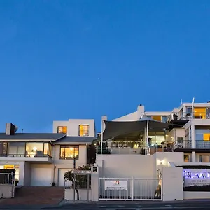 Blaauw Village 4*, Bloubergstrand South Africa